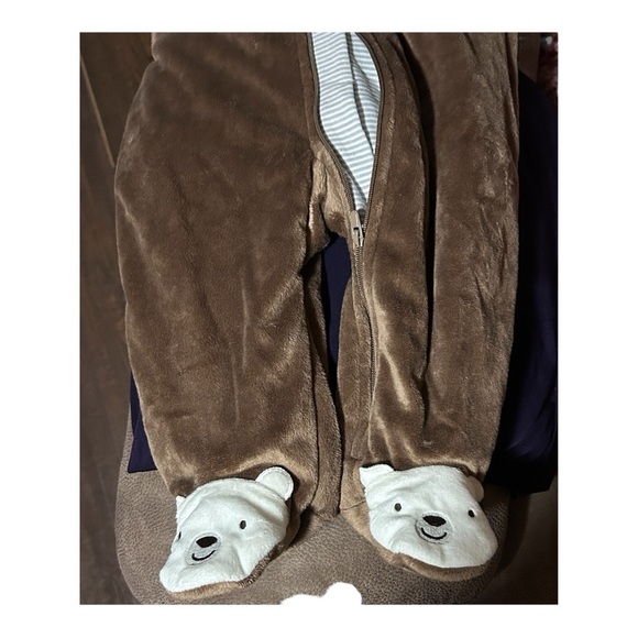 💟Infant/Toddler  Snowsuit/Bunting by Just One You Size: 6 Months👶 - Picture 9 of 10